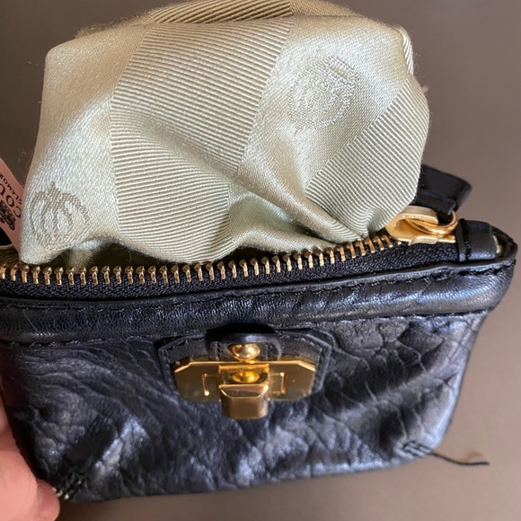 Juicy coture leather coin purse - Picture 4 of 7